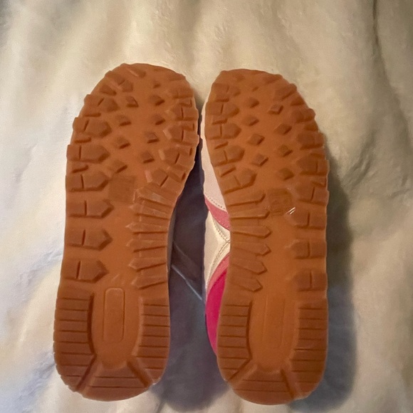 J.Crew White with Pink tennis shoes, used in great conditions. - Picture 6 of 6